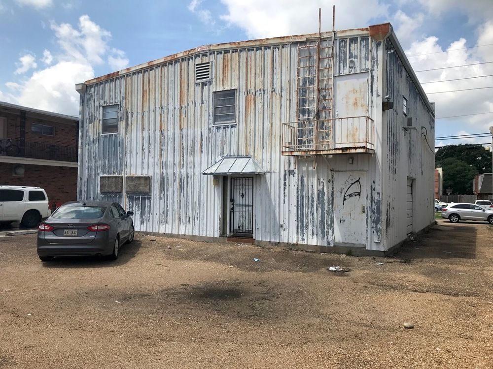 3813 Division St, Metairie, LA 70002